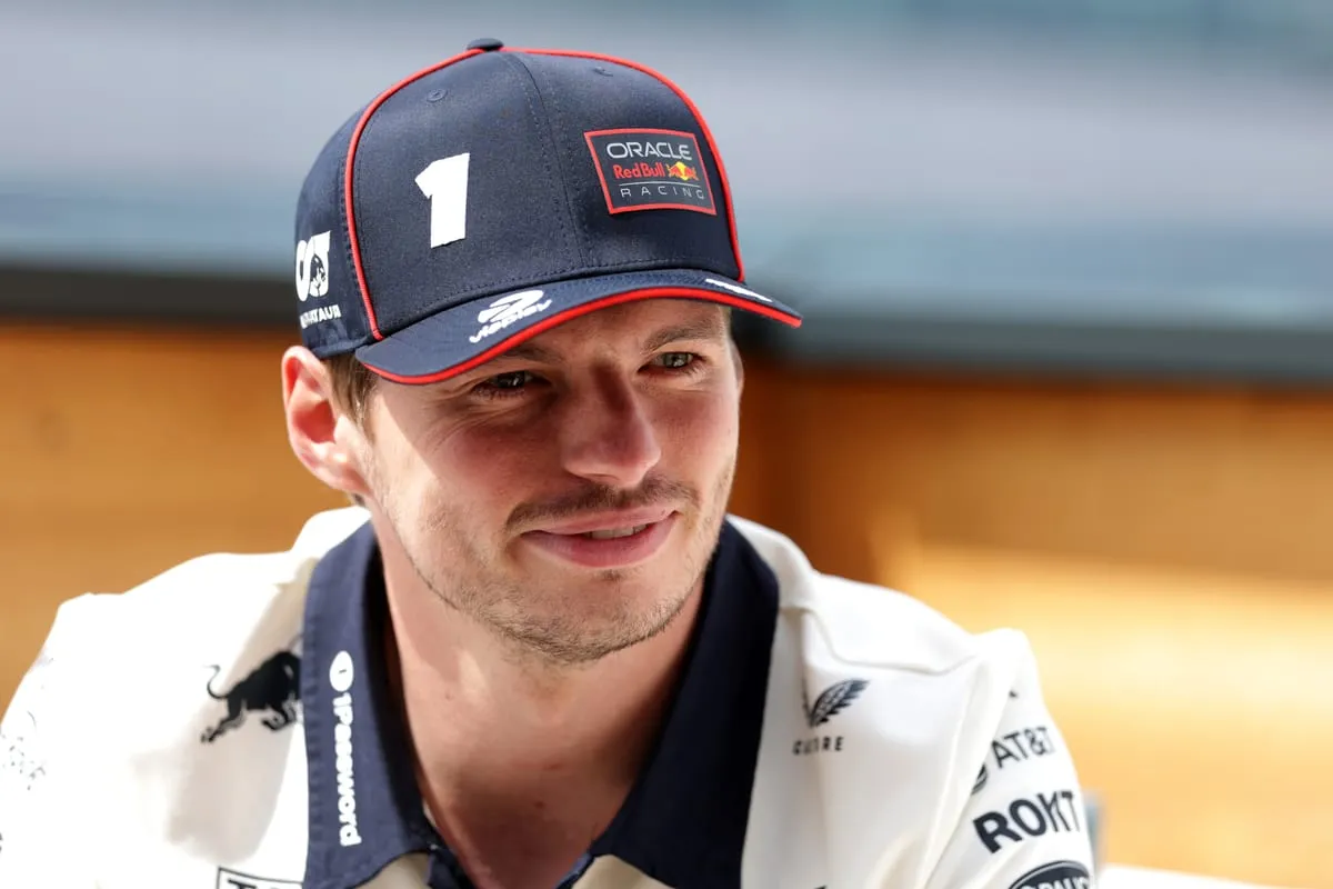Yang kami pelajari tentang masa depan Verstappen dan Russell di F1