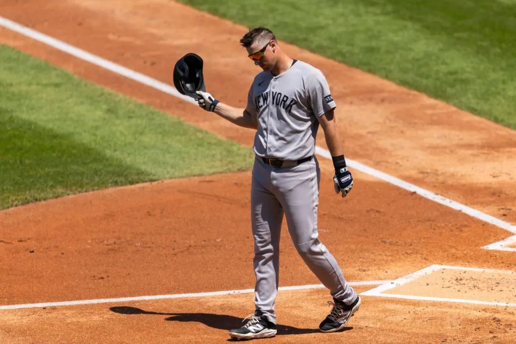 DJ LeMahieu Tak Bisa Hindari Akhir Yankees Selamanya